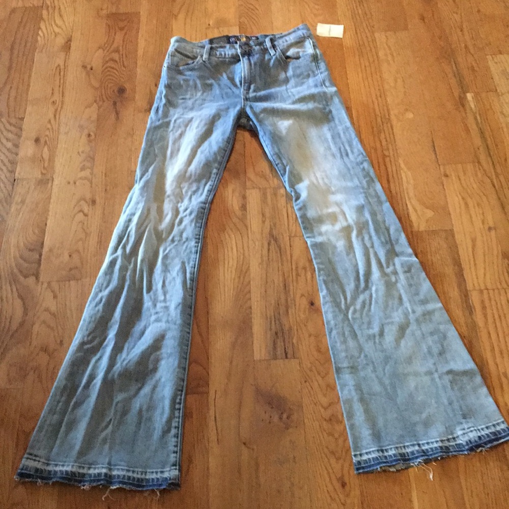 Lucky jeans